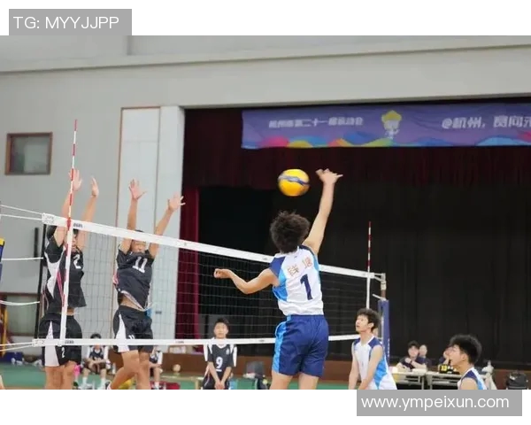 杭州排球队在排球意识排行榜中荣登第七名展现团队实力与潜力 杭州排球队在排球意识排行榜中荣登第七名展现团队实力与潜力