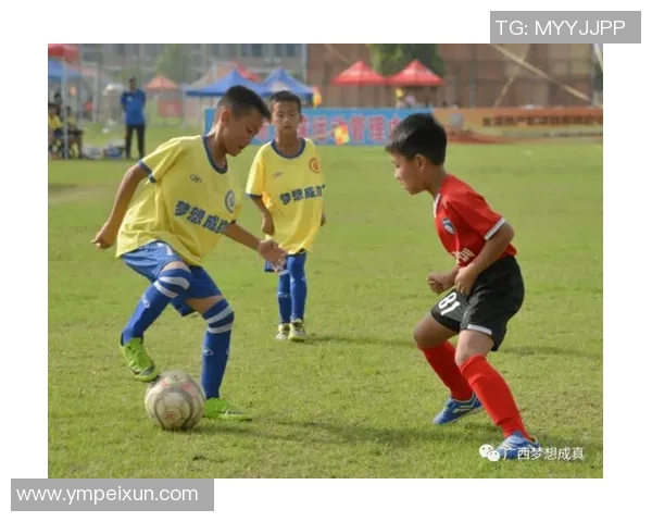 恒毅足球：引领青少年足球发展新风潮，助力梦想成真